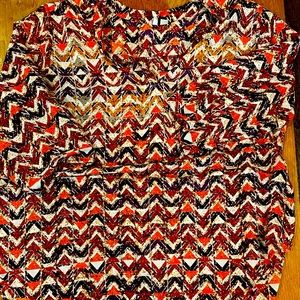 Women’s 18/20W patterned tunic blouse